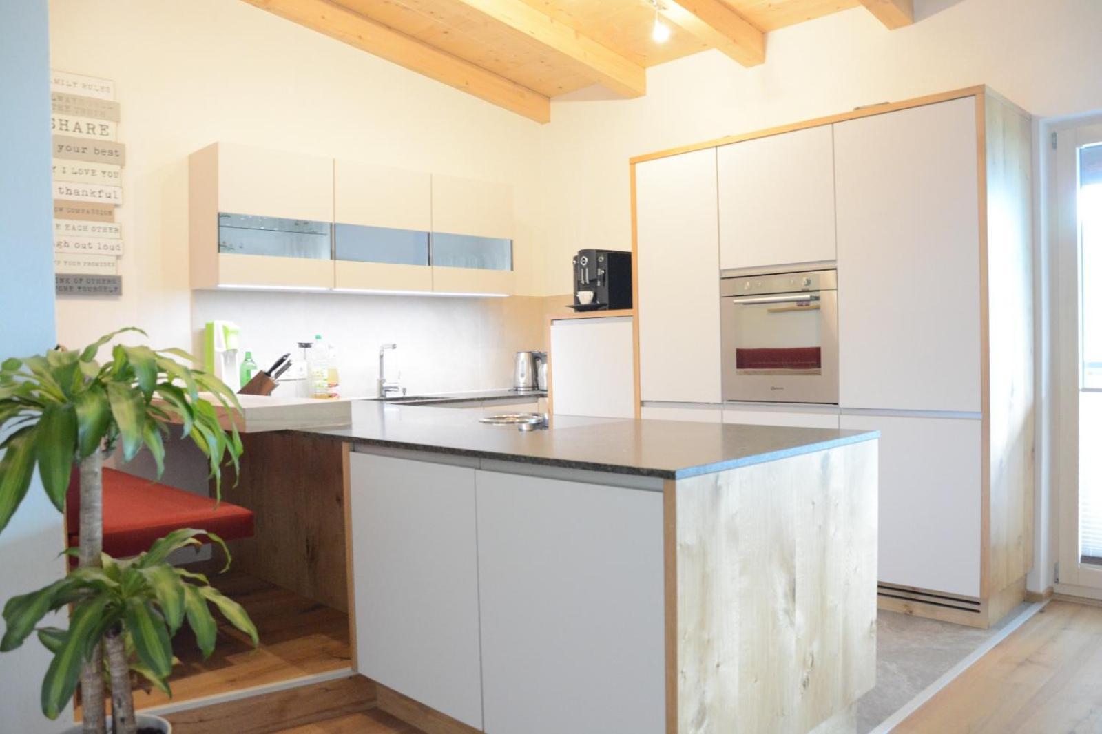 צל אם צילר Sunside Apartment מראה חיצוני תמונה